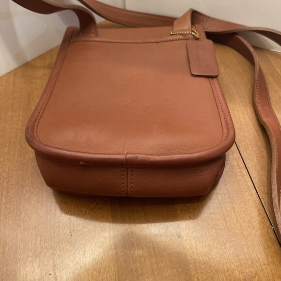Coach Scooter Sidepack Crossbody Bag British Tan Classic Leather #9978 - Picture 7 of 12